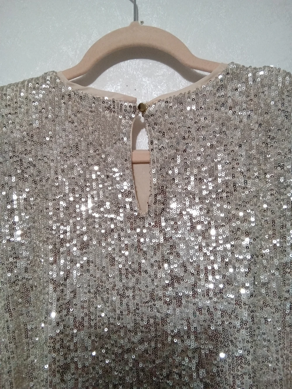 Maurices Champagne Gold Sequin Sleeveless Blouse, Size 0X - Picture 5 of 8